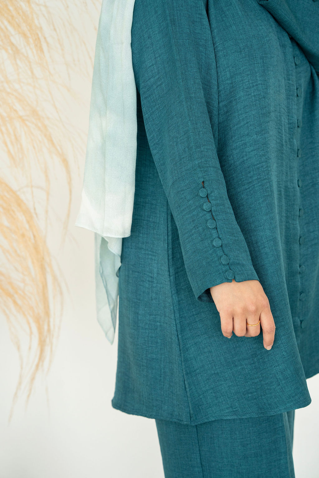 Asma - Deep Teal