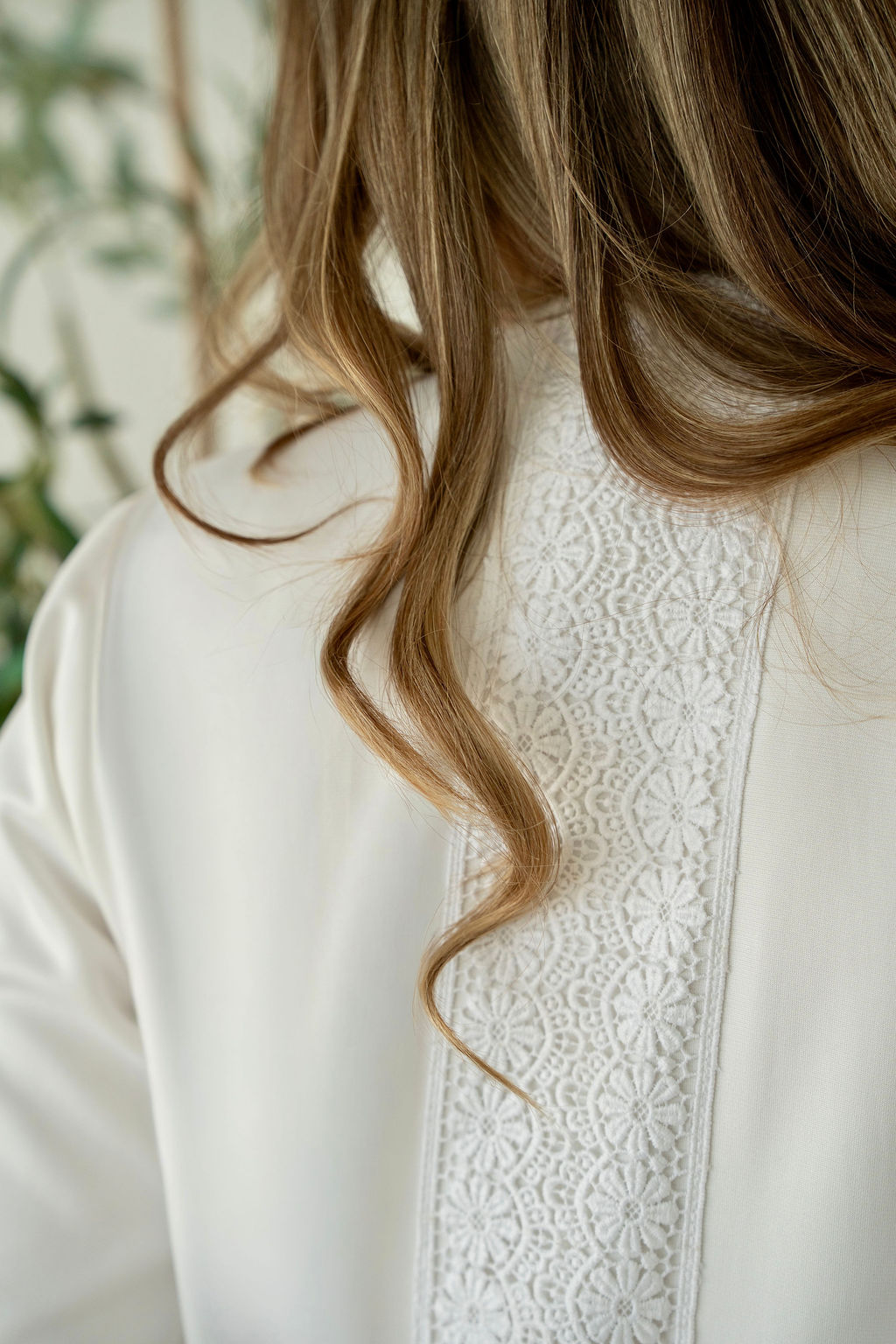 Aasiya- Cloud White